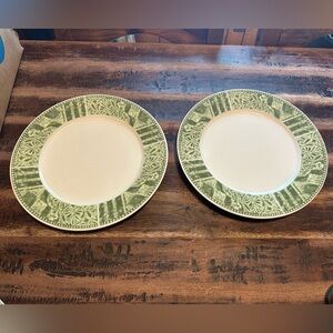 Rare vintage set of 2 Margaux
by SANGO 8834 10.5” dinner plates